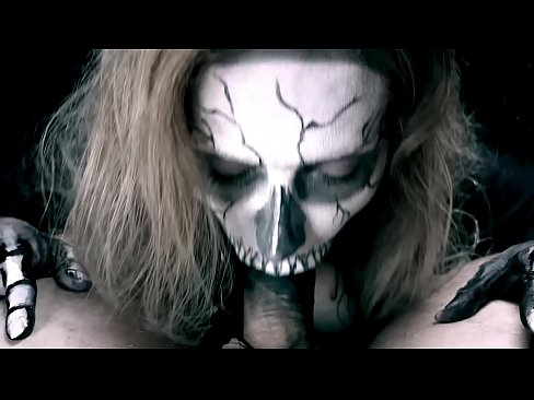 ❤️ Demon girl ng sanggol titi sa kanyang itim na bibig at swallowing cum. ️❌ Porno sa amin ﹏